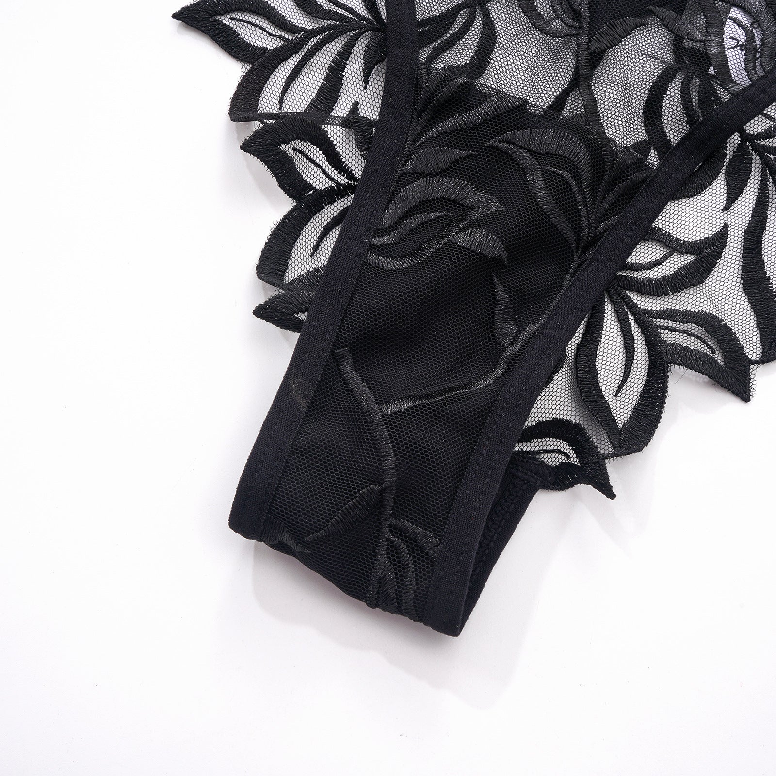 Perizoma in Pizzo Ricamato con Fiori ADEA