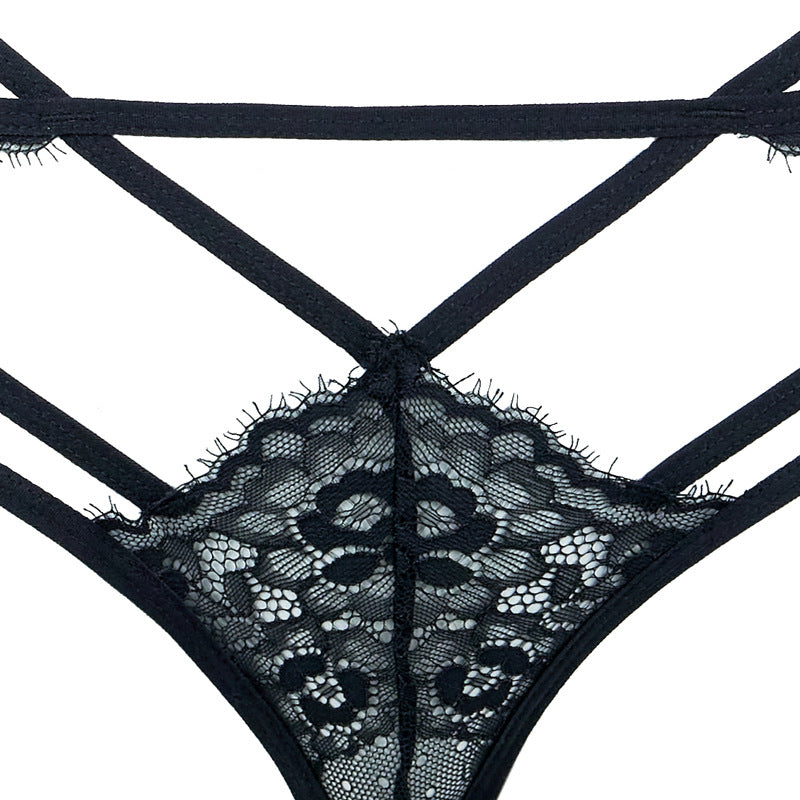 Completo intimo con pizzo nero