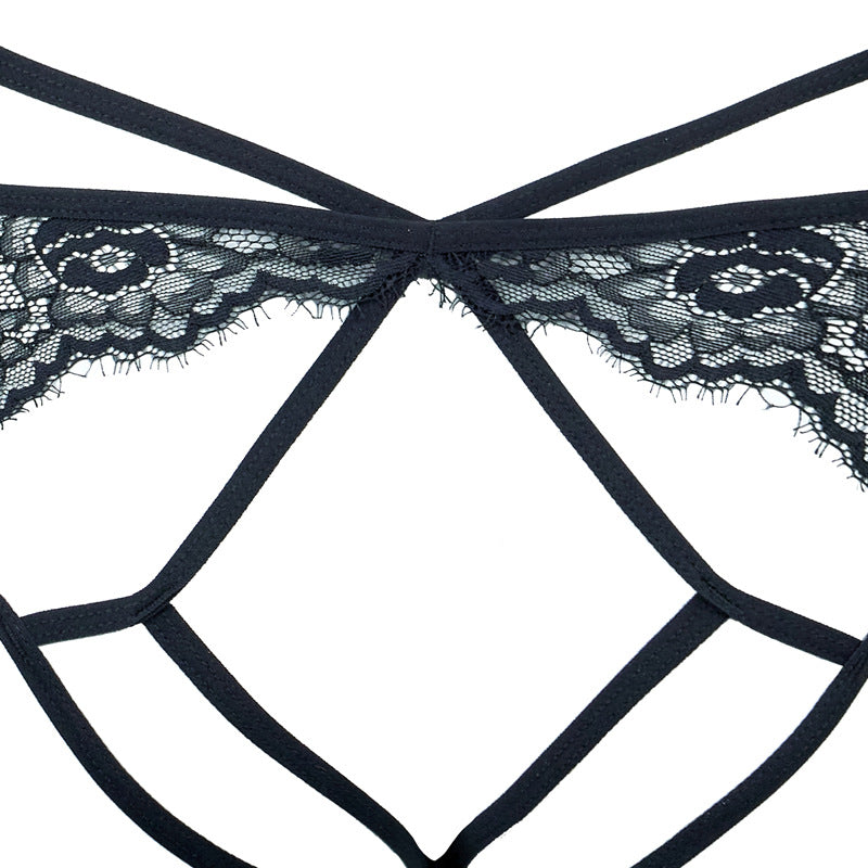 Completo intimo con pizzo nero