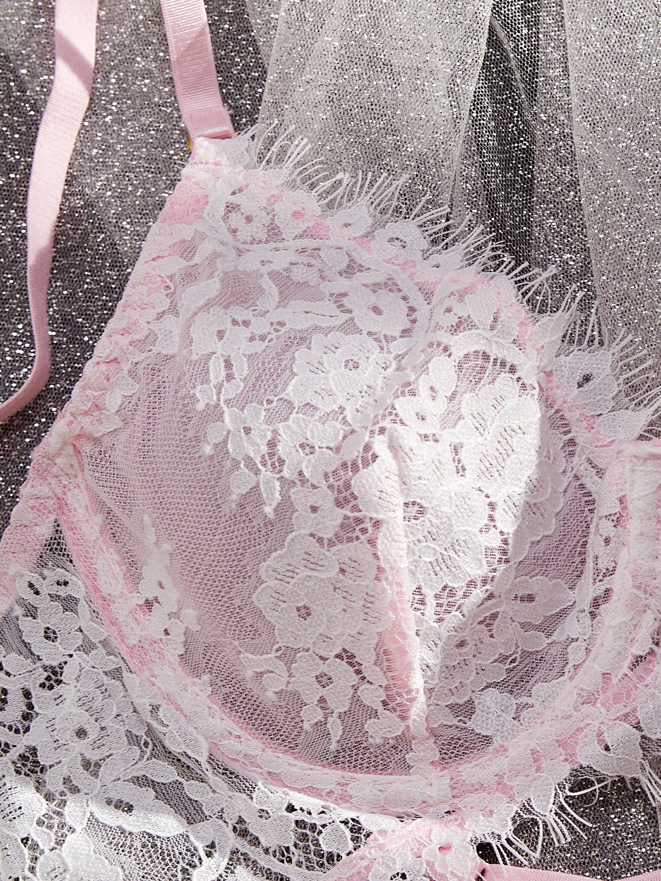 Set di Lingerie Blushing Blossom Lace Trio ADEA