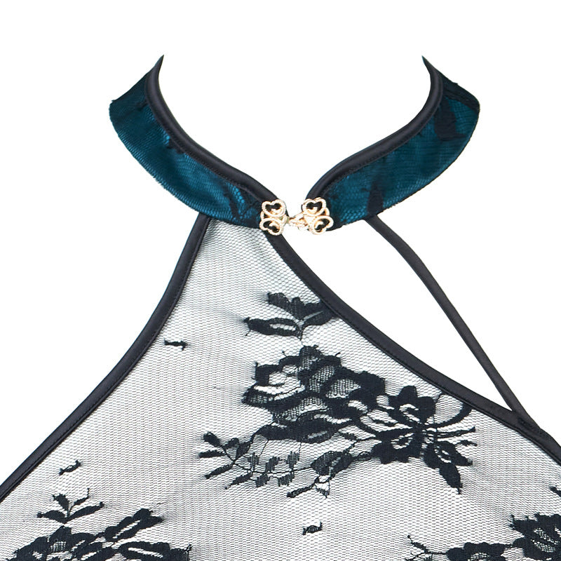 Completo da notte in raso e pizzo celadon